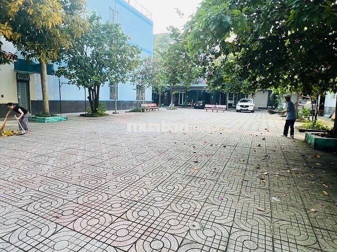 Nhà ở + 85m2 +4 phòng ngủ + Phú Gia 2