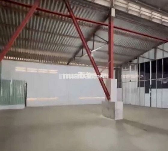 Thuê kho bãi Quận 7 , DT 360m có tường xây kiên cố đẹp - chuẩn.