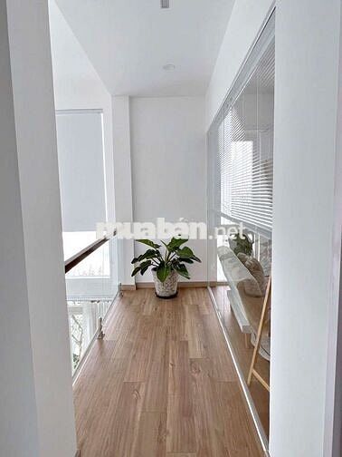 Nhà 1 Trệt 1 Lầu 4PN 5x18m Hẻm 525 Lê Văn Lương Gần Lottlemart