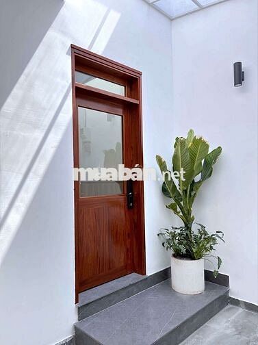 Nhà 1 Trệt 1 Lầu 4PN 5x18m Hẻm 525 Lê Văn Lương Gần Lottlemart