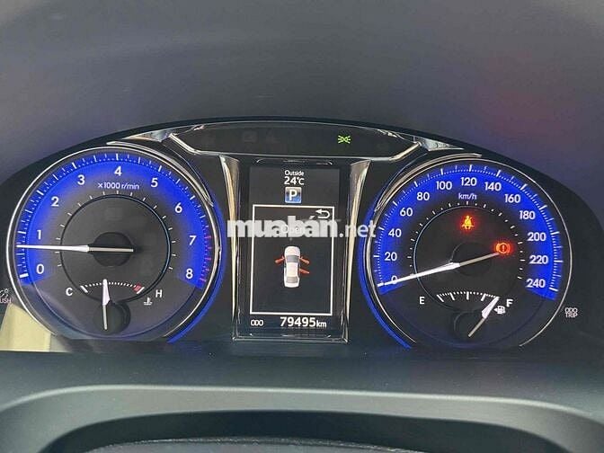 Toyota Camry 2016 2.0E - 79000 km quá đẹp