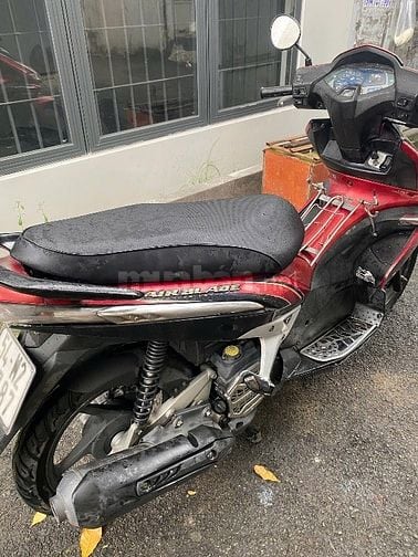 CẦN BÁN AIR BLADE GIÁ 5 TRIỆU 7