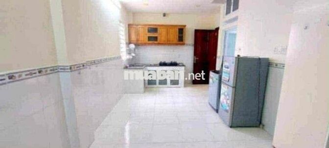 CHO THUÊ CĂN CC MINI KHU TRUNG TÂM Q1  (chính chủ