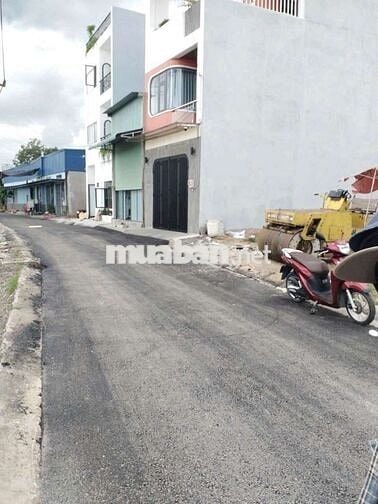 Bán đất 1768 Tỉnh Lộ 10 Tân Tạo Bình Tân 4m X 14m SHR giá 3ty2