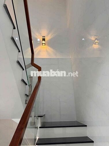 Cho thuê nhà hẻm kênh Tân Hóa p. Phú Trung quận Tân Phú