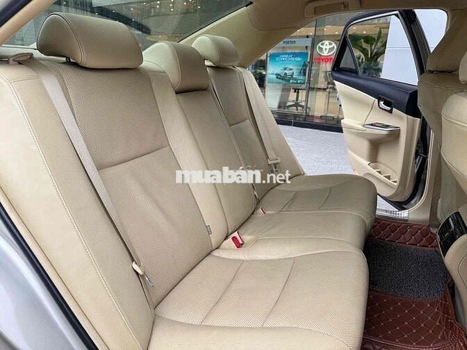 Toyota Camry 2016 2.0E - 79000 km quá đẹp