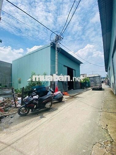 Đất 1/ sẹc TL15 đường thông xe tải