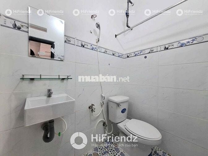 CĂN HỘ BAN Công Sẵn Máy Lạnh - Ngay Đầu Văn Cao - Giáp 4 Xã - Ở liền