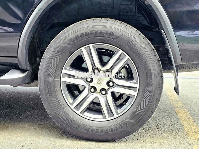 Toyota Fortuner 2021 Dầu AT Xe Xuất HĐ Cty