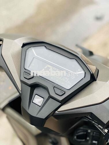 Vario 150 2021 siêu đẹp vàng cát vỏ zin còn 1 cặp✅