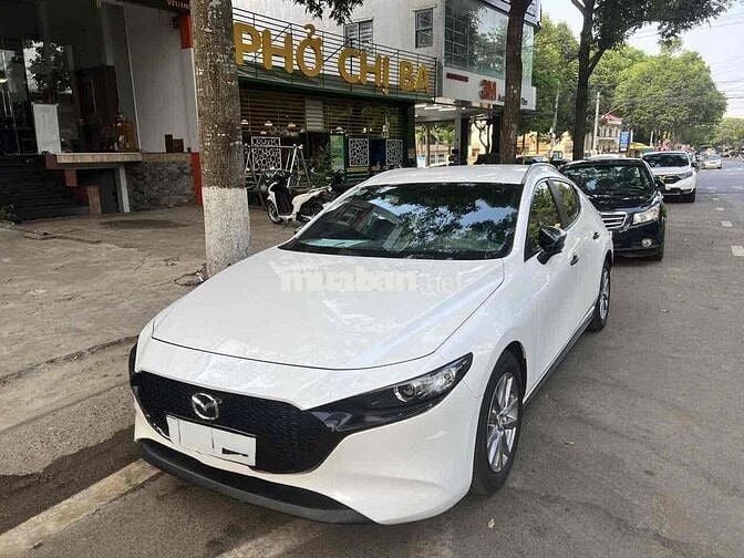 Mazda 3 2019 Sport 1.5L Luxury - 60000 km