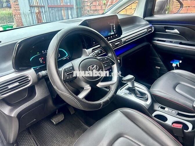 Hyundai Stargazer X cao cấp 2024 trắng, hỗ trợ góp