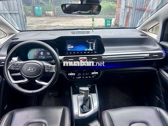 Hyundai Stargazer X cao cấp 2024 trắng, hỗ trợ góp