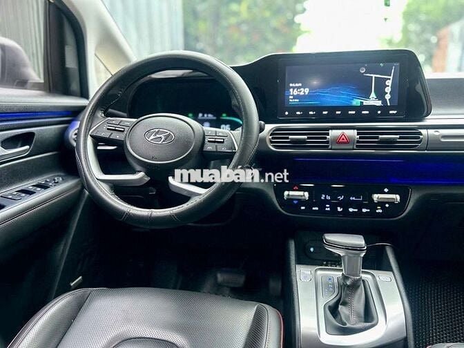 Hyundai Stargazer X cao cấp 2024 trắng, hỗ trợ góp