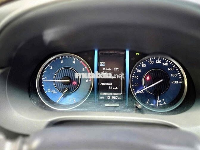 Toyota Fortuner 2021 Dầu AT Xe Xuất HĐ Cty