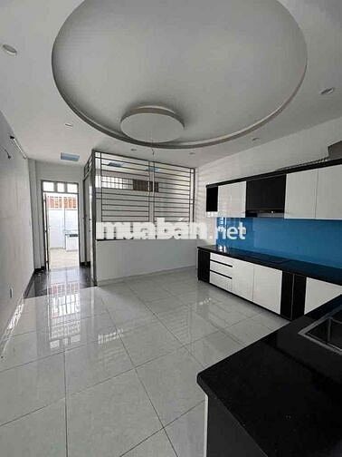 Nhà mặt tiền 80m2, đường Kênh Tân Hoá, 4 tầng, giáp quận 11, giá 15 tỷ