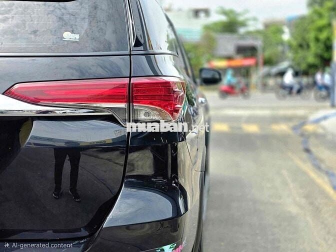 Toyota Fortuner 2021 Dầu AT Xe Xuất HĐ Cty