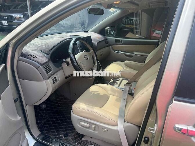 Toyota Sienna 2008 - 180000 km