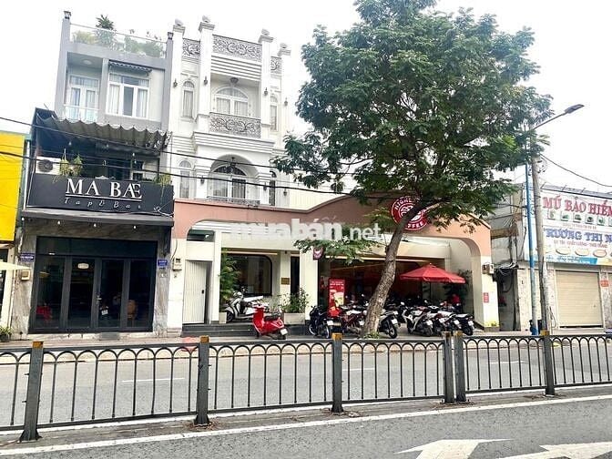 Nhà mặt tiền 80m2, đường Kênh Tân Hoá, 4 tầng, giáp quận 11, giá 15 tỷ