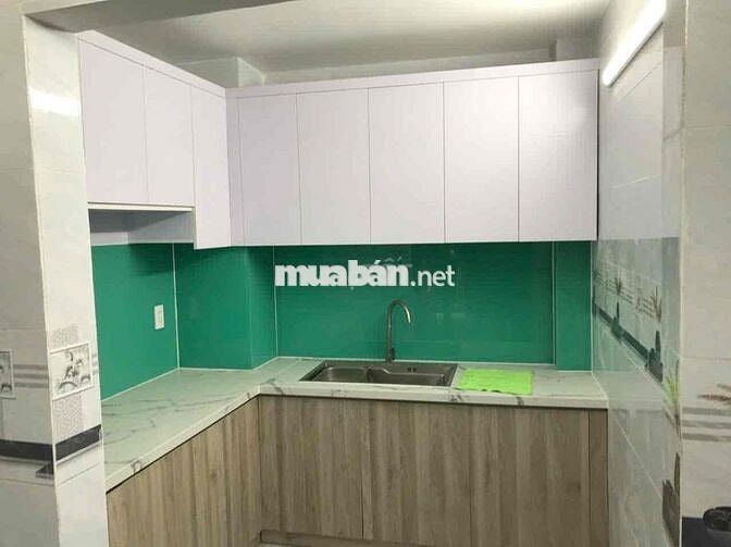 Nhà 4 tần khu vực sầm uất Phu Nhuận