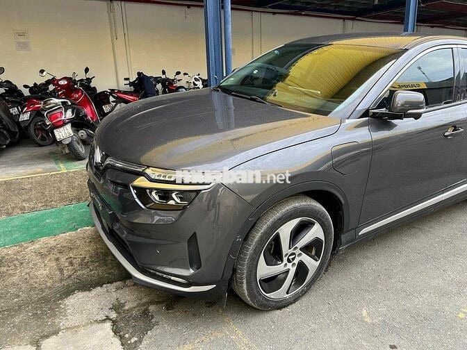 VF8 Eco Sdi 2023 xe chất