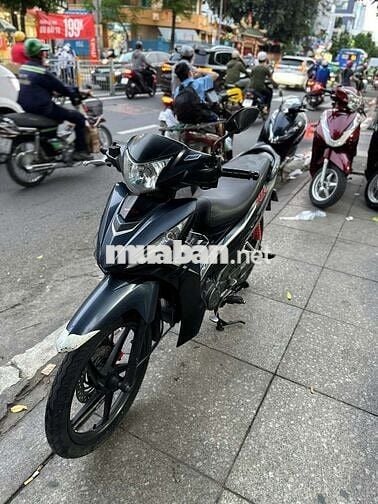 Honda wave RSX Fi 2022 mới 90% Bstp chính chủ