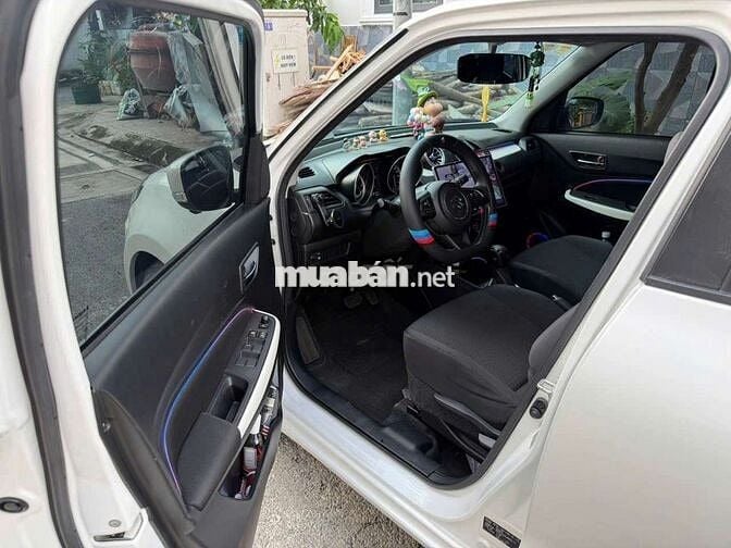 2018 GLX 1.2 AT - 32000 km