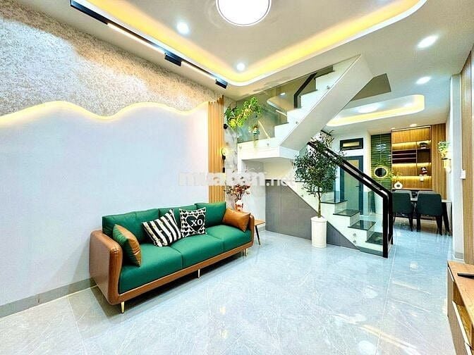 NHÀ ĐẸP HXH CÁCH MẶT TIỀN ĐƯỜNG 10M NGAY NHÀ BÁO TUỔI TRẺ