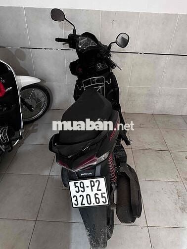 nhà dư xe cần thanh lý ab125 chưa rớt đầu máy êm