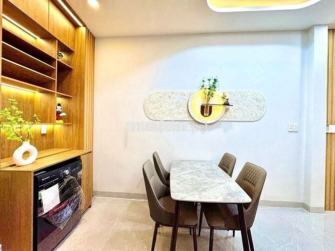 NHÀ ĐẸP HXH CÁCH MẶT TIỀN ĐƯỜNG 10M NGAY NHÀ BÁO TUỔI TRẺ