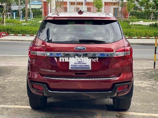 Ford Everest Titanium 4x2 2021 - 84000km