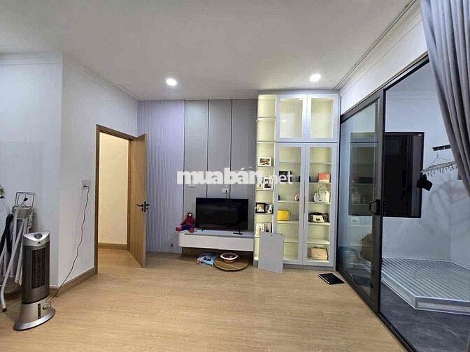 NHÀ 2 TẦNG MẶT TIỀN KINH DOANH NGUYỄN KHUYẾN - TÂN LỢI