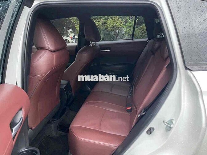 TOYOTA COROLLA CROSS 1.8G 2021 - CHẠY 24.500 km