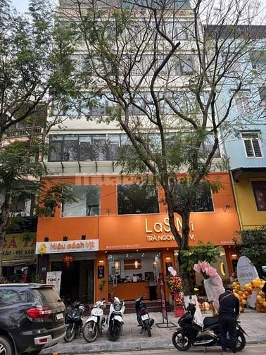 CHO THUÊ MẶT BẰNG KINH DOANH MẶT PHỐ số 28 Vạn Phúc, 160m2, MT 8m