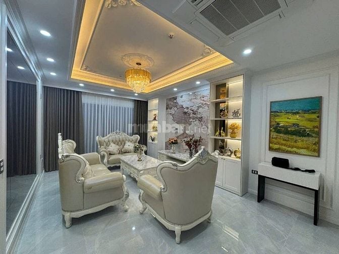 bán gấp căn nhà khu plô VIP Vĩnh Phúc. Giáp khu 72ha  BA Đình DT 50M  