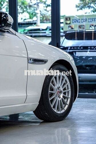 Jaguar XF Pure 2.0 AT 2017 - 1 Chủ Từ Đầu