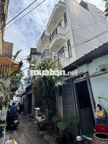 BÙI ĐÌNH TUÝ. 4 TẦNG 60M. NGANG 4,6M. HXH SÁT MẶT TIỀN. NHỈNH 8TỶ