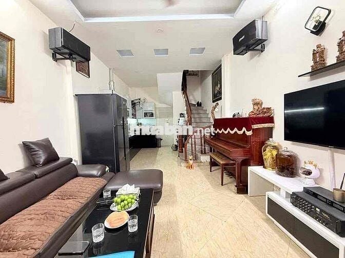 BÁN NHÀ NGUYỄN AN NINH - LÔ GÓC - Ô TÔ ĐỖ CỬA - 40m2 - 5 tầng - 10,2