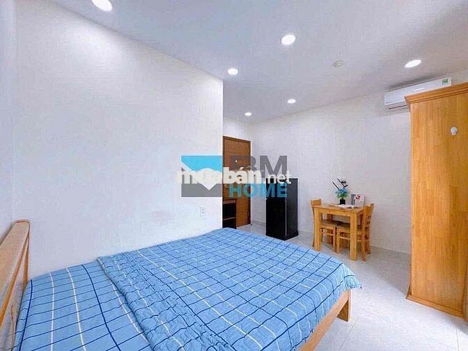 STUDIO BAN CÔNG HẦM XE THANG MÁY BẢO VỆ 24/7 – CÒN MỚI 99% 🌿