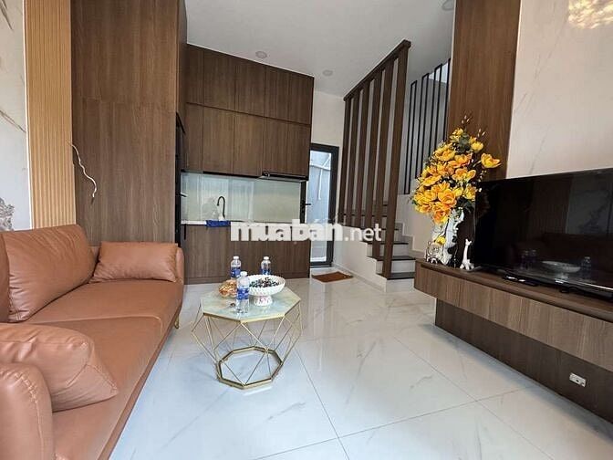 SÁT CHỢ CÂY QUÉO -2 TẦNG 2 MẶT HẺM - NGANG KHỦNG 5M - SỔ VUÔNG VỨC