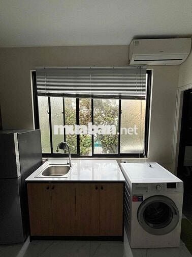 Căn Hộ Studio 25m2 - Máy Giặt Riêng - Vòng Xoay Công Trường Dân Chủ