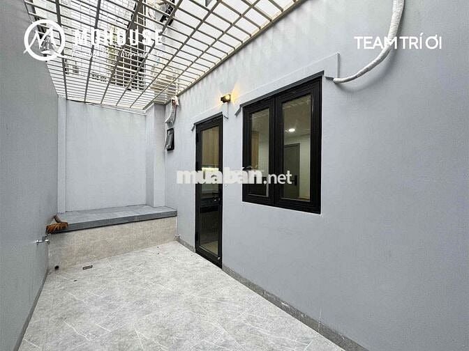 🏢 DỰ ÁN MỚI 100% – BAN CÔNG SÂN SAU –