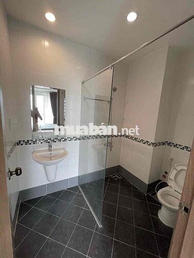 Cho thuê phòng Studio ban công cửa sổ lớn full nội thất