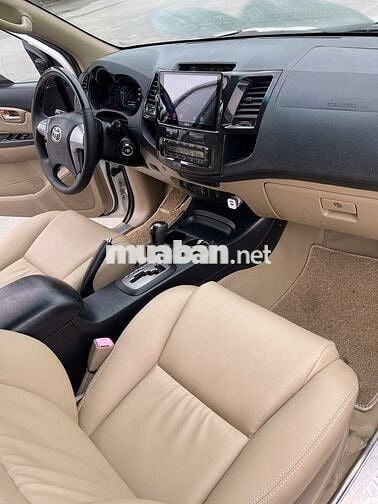 Toyota Fortuner TRD Sportivo 4x2 AT 7 chỗ quá mới