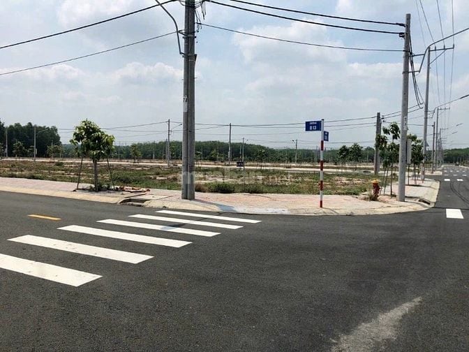 Mở bán 30 nền DA Central Point Bàu Bàng, Giá chỉ từ 1tỷ850/85m2. SHR