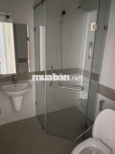 Cho thuê Charm City căn hộ 3pn3wc 94m2 6tr5 có sẵn 3 máy lạnh