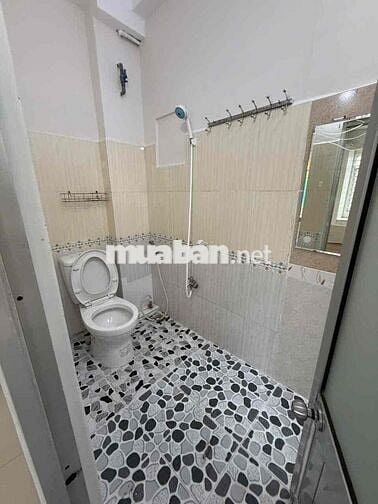 Nhà nguyên căn siêu hạt rẻ ngay cầu Nguyễn Văn Cừ