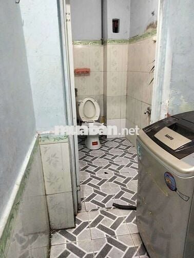 Cho thuê nhà Lầu Trệt gần sân vận động Đông hoà Dĩ An