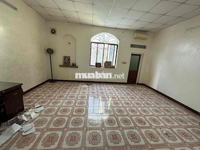 Cho thuê nhà 6x22 khu 88 căn Biệt Thự Dương Quảng Hàm, đường nhựa 10m