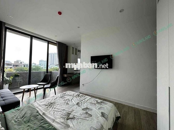 STDUIO BAN CÔNG RỘNG NGAY CÔNG VIÊN GẦN THUẬN PHƯỚC SIÊU MỚI